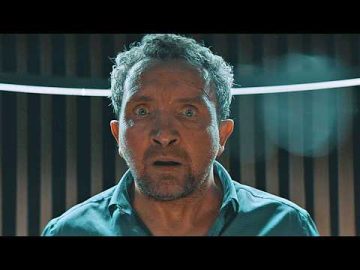 A stalker attacked a radio host live on air! | Thriller | Movie in English 4K