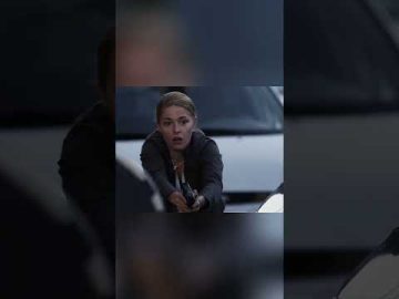 Cops vs Criminals  Street Shootout Caught on Camera!