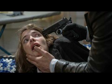 😱 A mute girl hid her attacker in the freezer and took his gun to hunt every bad man in the city HD
