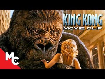 King Kong Falls In Love With Naomi Watts | King Kong Movie Clip