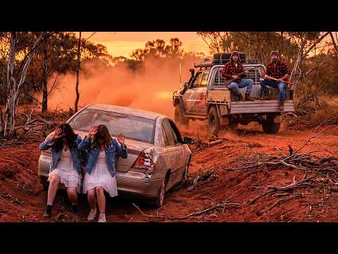 😱 Four friends on a night out are hunted by serial killers in the Australian bush | HORROR MOVIE HD